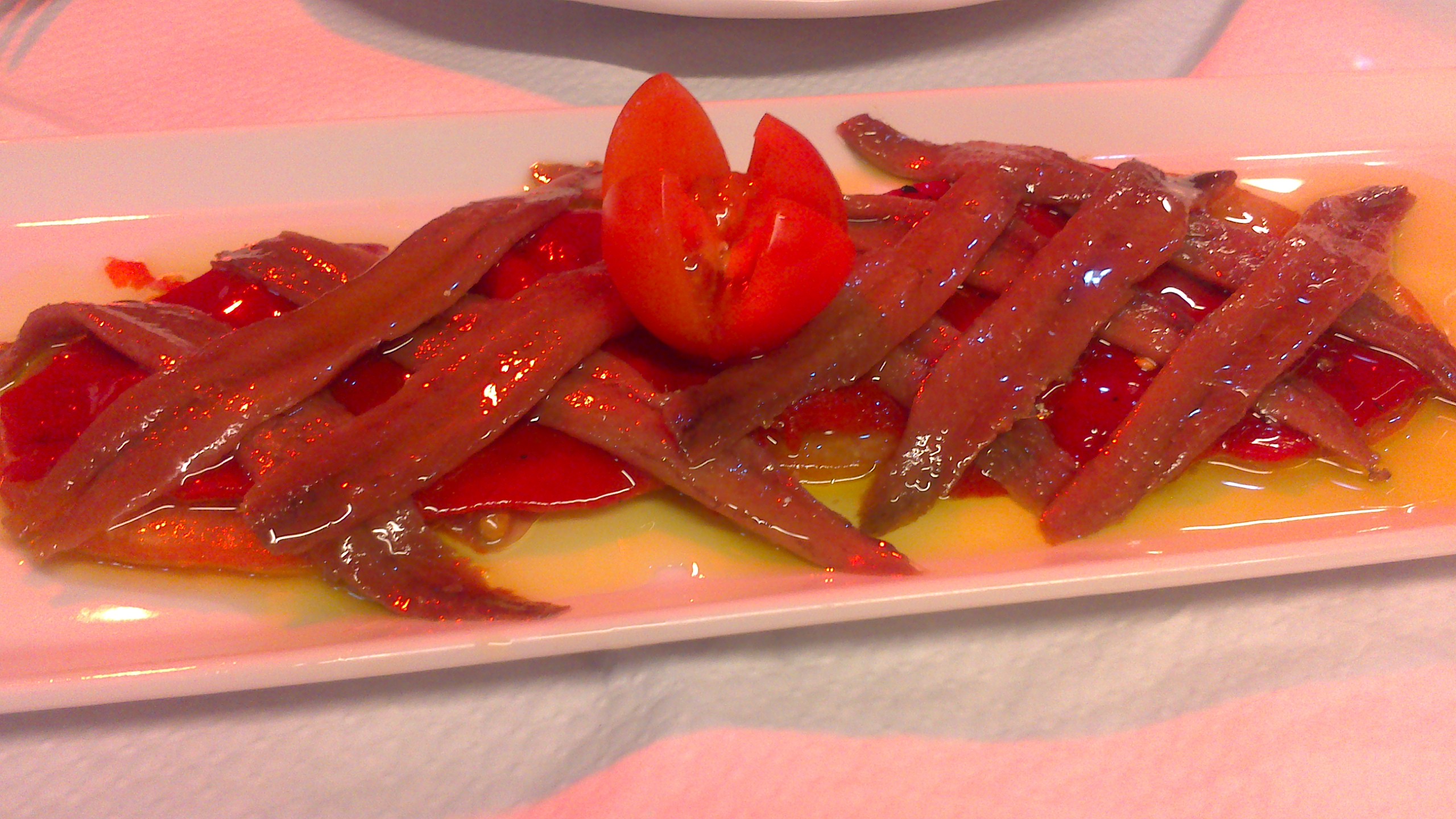 Restaurante en Laredo Antxoas con pimientos